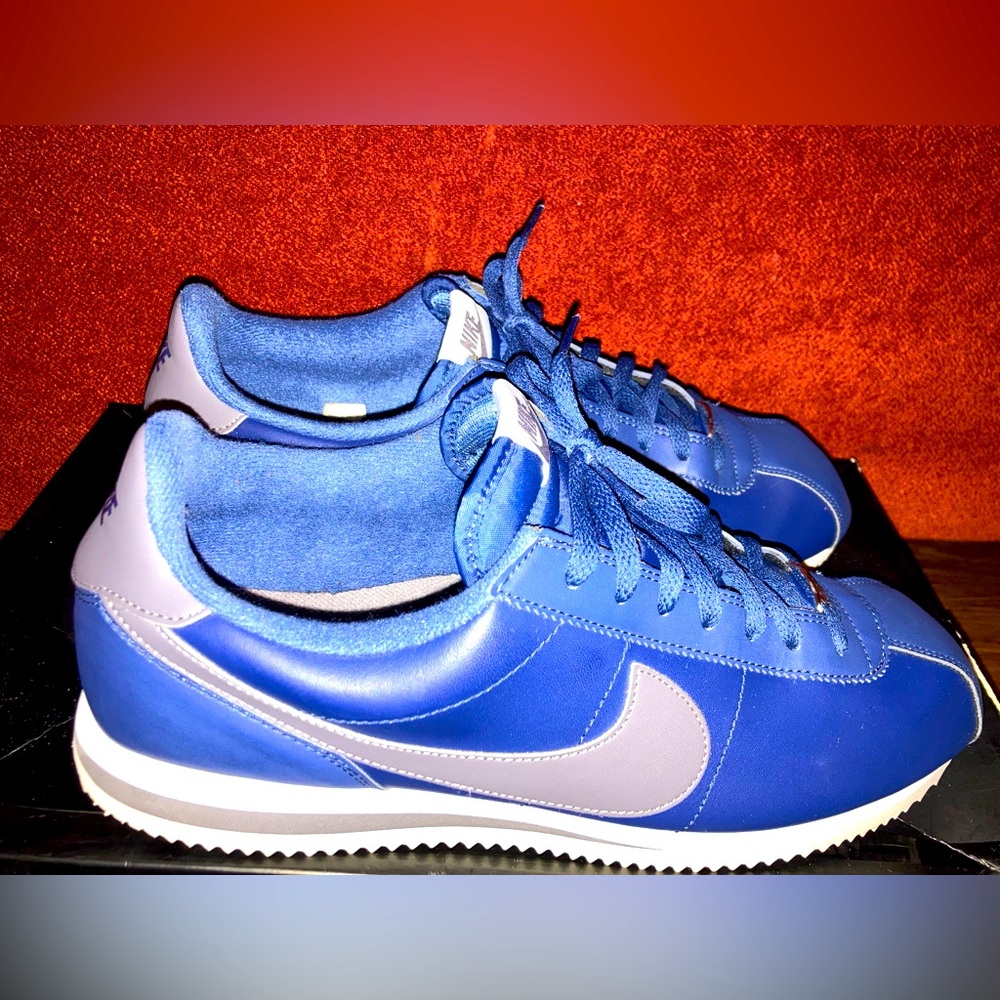 NIKE CORTEZ